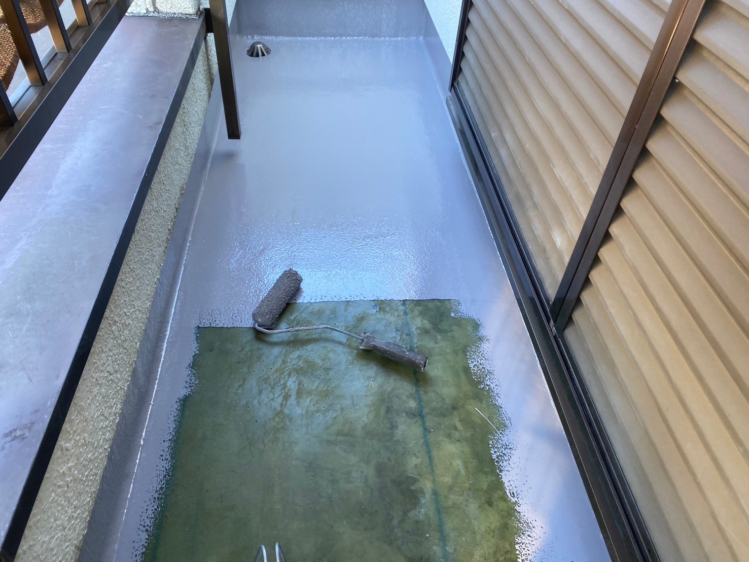 葛飾区バルコニーFRP防水