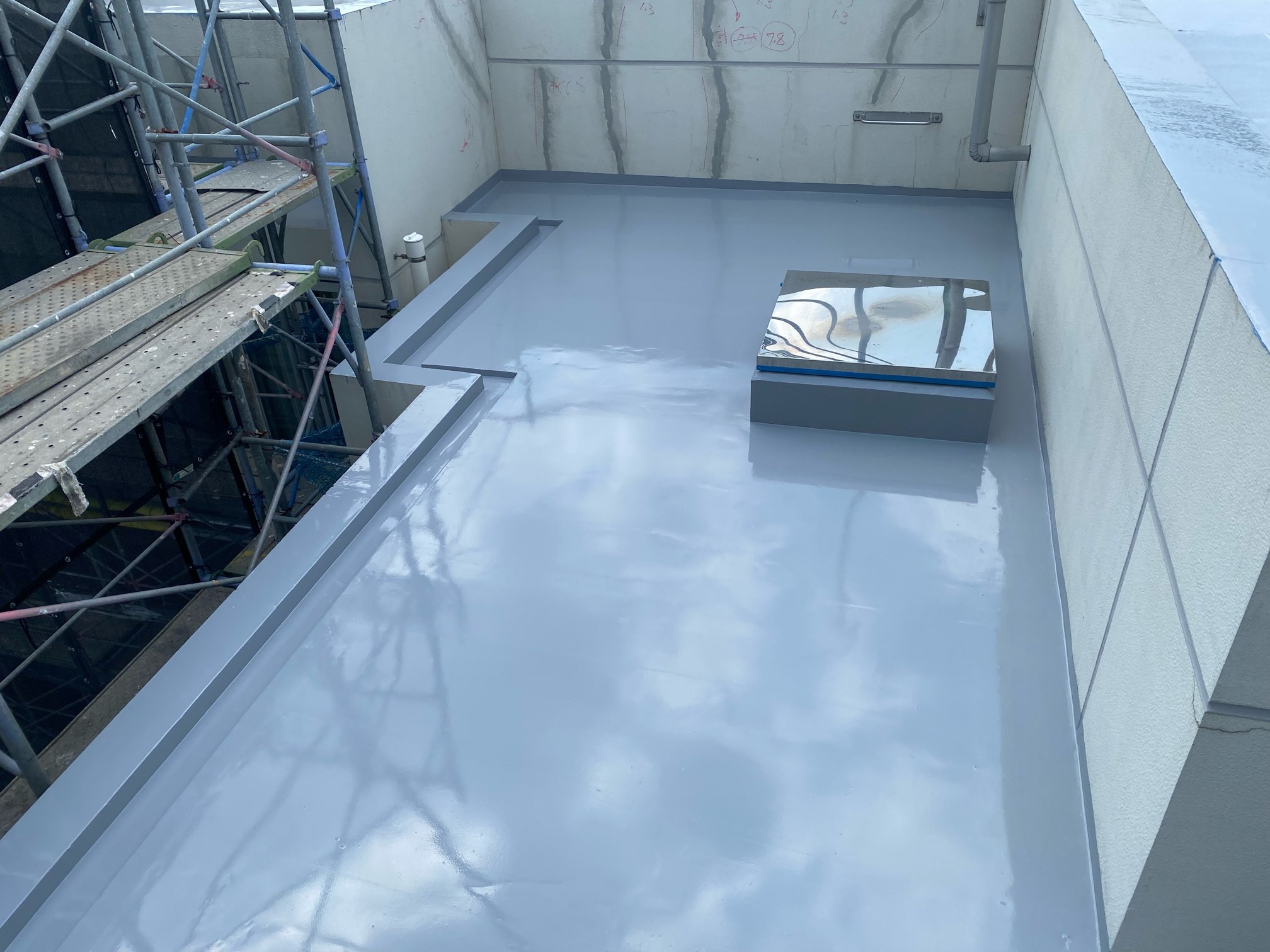 越谷マンション　ウレタン防水工事